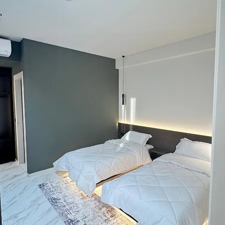 Hotel Vv Luxe Ljaknasi