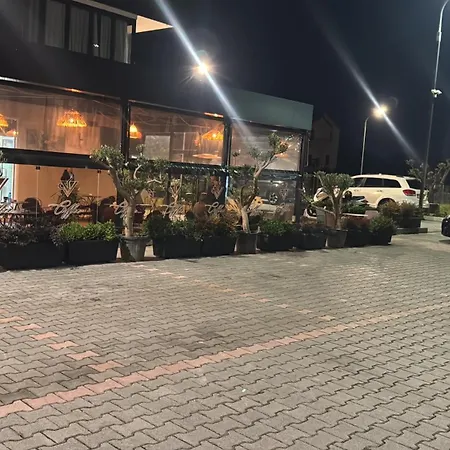 מלון Vv Luxe Ljaknasi